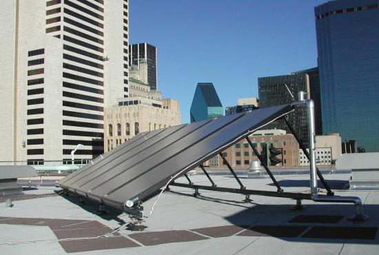 Solar collectors on Dallas City Library 